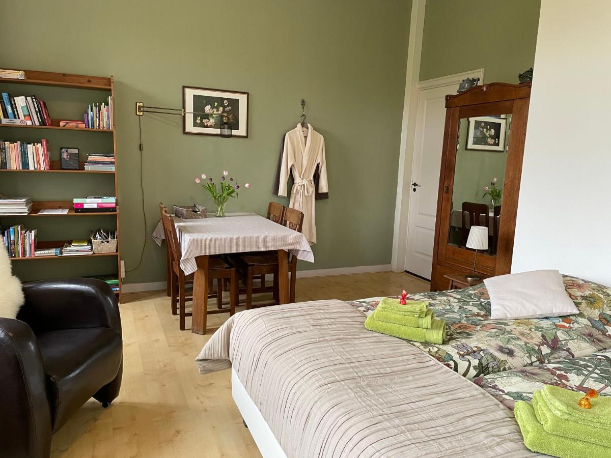 B&B De Zulthe Roden Kültér fotó